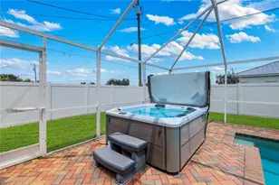 1815 NE 2nd Pl, Cape Coral, FL 33909 - Photo 28