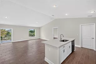 2821 NW 22nd Pl, Cape Coral, FL 33993 - Photo 10