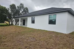 820 Lystra Ave, Fort Myers, FL 33913 - Photo 2