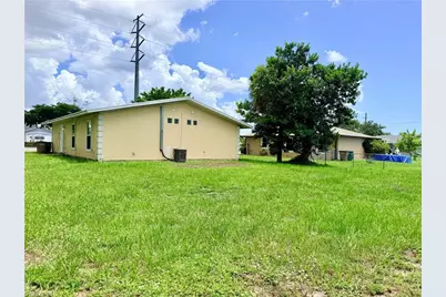 616 Santa Barbara Blvd, Cape Coral, FL 33991 - Photo 14