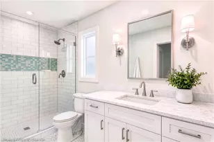 4917 Triton Ct W, Cape Coral, FL 33904 - Photo 18
