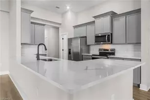 1114 SE 19th Ln, Cape Coral, FL 33990 - Photo 2