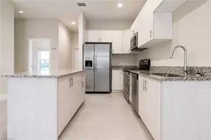 3313 SW 8th Pl, Cape Coral, FL 33914 - Photo 2