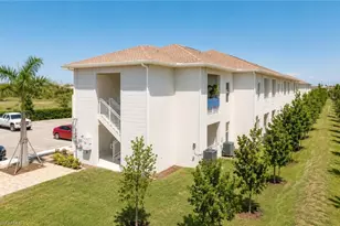 3313 SW 8th Pl, Cape Coral, FL 33914 - Photo 16
