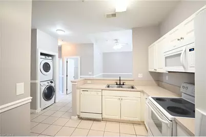 15433 Bellamar Cir #1023, Fort Myers, FL 33908 - Photo 8