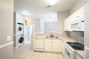 15433 Bellamar Cir, Fort Myers, FL 33908 - Photo 8