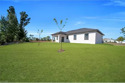 1924 NE 33rd Ln, Cape Coral, FL 33909 - Photo 26