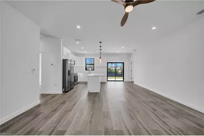 1924 NE 33rd Ln, Cape Coral, FL 33909 - Photo 6