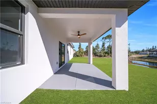 1924 NE 33rd Ln, Cape Coral, FL 33909 - Photo 28