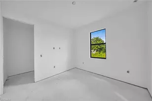 513 NE 15th Terrace, Cape Coral, FL 33909 - Photo 18
