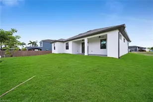 513 NE 15th Terrace, Cape Coral, FL 33909 - Photo 26