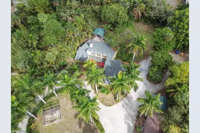 184 W Mariana Ave, North Fort Myers, FL 33903 - Photo 48