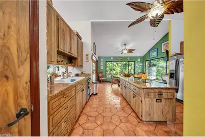 184 W Mariana Ave, North Fort Myers, FL 33903 - Photo 14