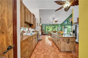 184 W Mariana Ave, North Fort Myers, FL 33903 - Photo 14