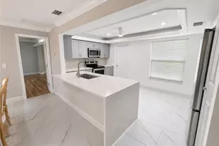 2225 SW 3rd Pl, Cape Coral, FL 33991 - Photo 4