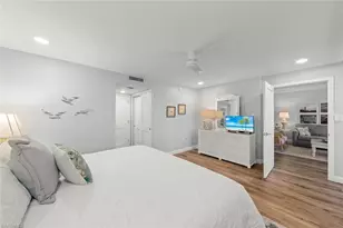 979 E Gulf Dr, Sanibel, FL 33957 - Photo 28