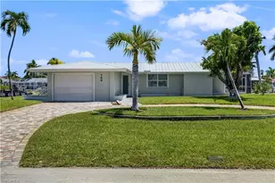 140 Egret St, Fort Myers Beach, FL 33931 - Photo 1