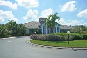 16645 Lake Cir Dr, Fort Myers, FL 33908 - Photo 4