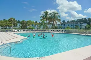 16645 Lake Cir Dr, Fort Myers, FL 33908 - Photo 8