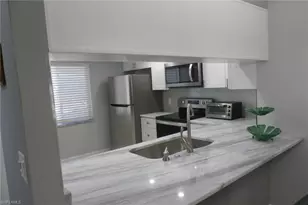 11110 Caravel Cir, Fort Myers, FL 33908 - Photo 8