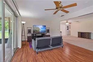 1514 SE 43rd St, Cape Coral, FL 33904 - Photo 4