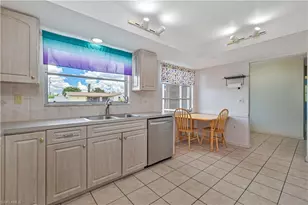 1514 SE 43rd St, Cape Coral, FL 33904 - Photo 6
