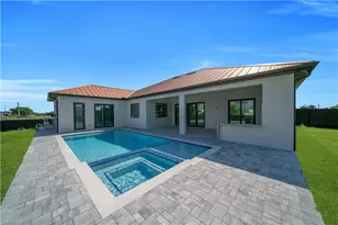 2421 Santa Barbara Blvd N, Cape Coral, FL 33993 - Photo 32
