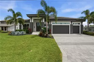 4949 Seville Ct, Cape Coral, FL 33904 - Photo 2