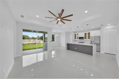 4119 17th St SW, Lehigh Acres, FL 33976 - Photo 4