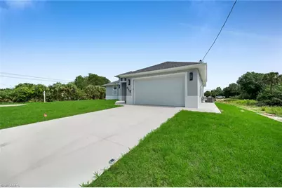 4119 17th St SW, Lehigh Acres, FL 33976 - Photo 2
