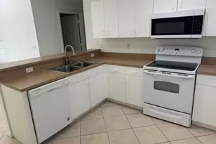 33 NW 25th St, Cape Coral, FL 33993 - Photo 8