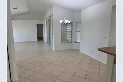 33 NW 25th St, Cape Coral, FL 33993 - Photo 6