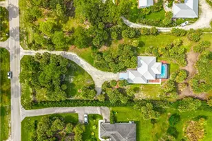 1140 29th St SW, Naples, FL 34117 - Photo 36