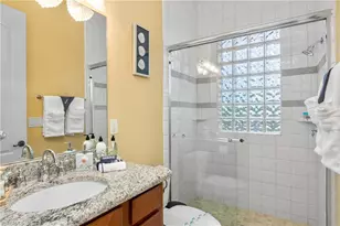 2169 NE 20th Ln, Cape Coral, FL 33909 - Photo 26