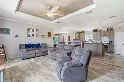 3621 Dustin Dr, Labelle, FL 33935 - Photo 8