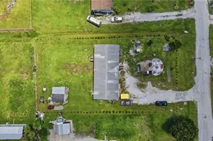 3621 Dustin Dr, Labelle, FL 33935 - Photo 36
