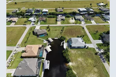 516 NW 33rd Ave, Cape Coral, FL 33993 - Photo 6