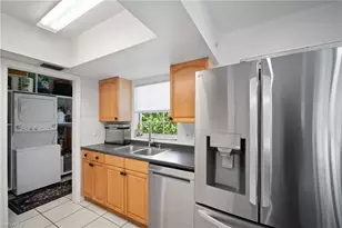 273 Porter St, Naples, FL 34113 - Photo 8