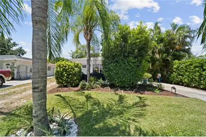 273 Porter St, Naples, FL 34113 - Photo 22