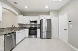9829 Roundstone Cir, Fort Myers, FL 33967 - Photo 14