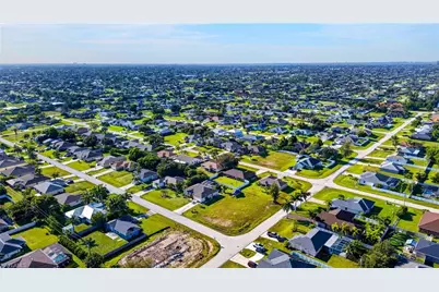 1322 SW 34th St, Cape Coral, FL 33914 - Photo 6