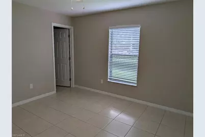 3706 SE 9th Pl, Cape Coral, FL 33904 - Photo 6