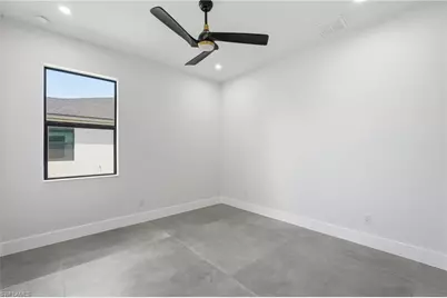 329 NE 15th Ter, Cape Coral, FL 33909 - Photo 20