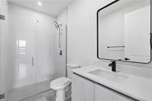 329 NE 15th Terrace, Cape Coral, FL 33909 - Photo 22