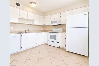 4765 Orange Grove Blvd #6, North Fort Myers, FL 33903 - Photo 4