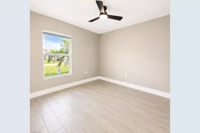 3464 NE 9th Pl, Cape Coral, FL 33909 - Photo 16