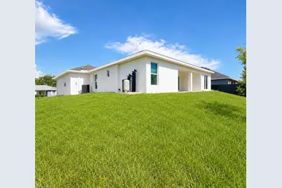 3464 NE 9th Pl, Cape Coral, FL 33909 - Photo 24