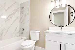 3464 NE 9th Pl, Cape Coral, FL 33909 - Photo 18