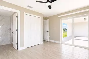 3464 NE 9th Pl, Cape Coral, FL 33909 - Photo 14