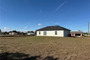 3015 4th St SW, Lehigh Acres, FL 33976 - Photo 6